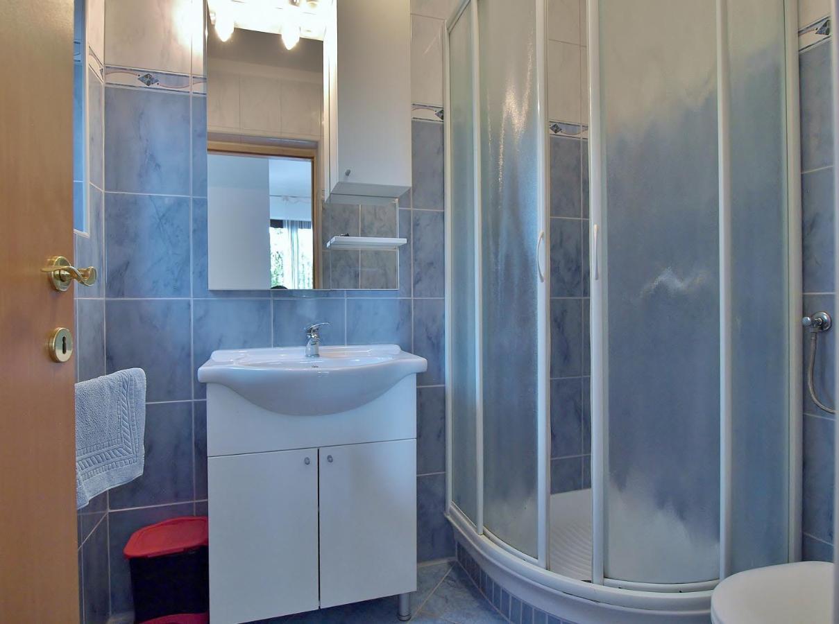 Apartments Eufemija Rab Town Luaran gambar