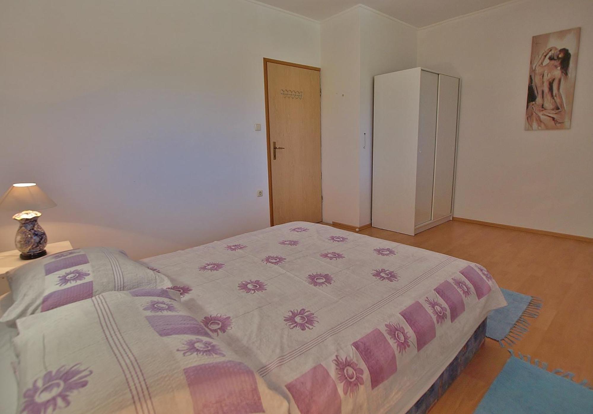 Apartments Eufemija Rab Town Luaran gambar