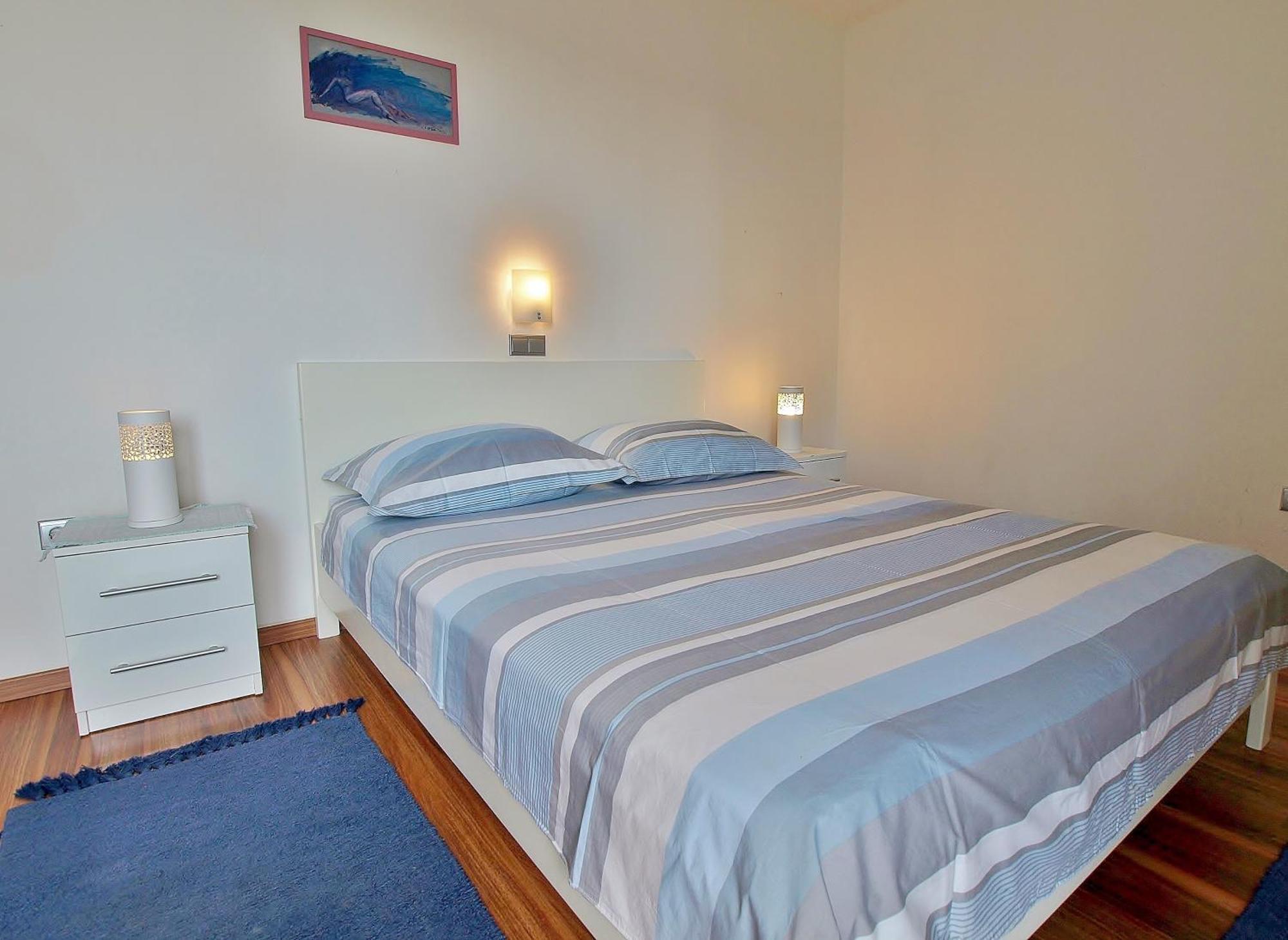 Apartments Eufemija Rab Town Luaran gambar
